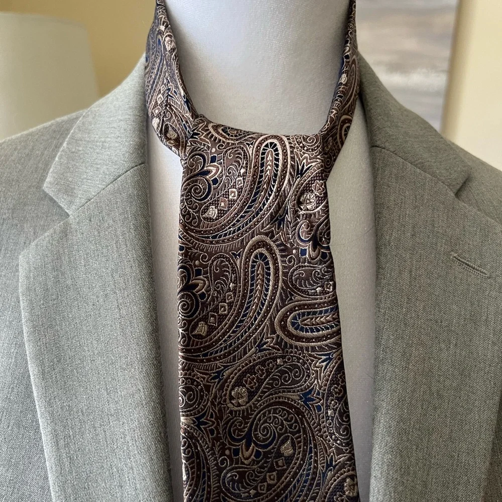 MICHAEL Michael Kors Silk Paisley Necktie